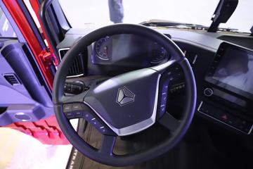 �й����� �ǵ¿�SITRAK G7H�ؿ� 530���� 4X2 LNG�Զ���ǣ����ͼƬ