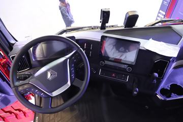 �й����� �ǵ¿�SITRAK G7H�ؿ� 530���� 4X2 LNG�Զ���ǣ����ͼƬ