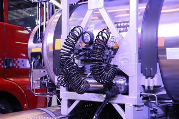 �й����� �ǵ¿�SITRAK G7H�ؿ� 530���� 4X2 LNG�Զ���ǣ����ͼƬ