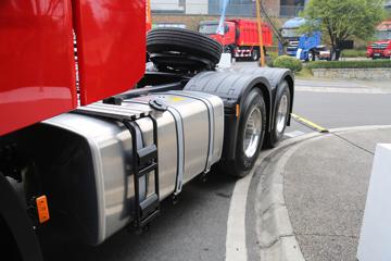 �������� ��ʨH6 ŷ��� 560���� 6X4 AMT�Զ���ǣ����(CQ4257SK13334A)ͼƬ