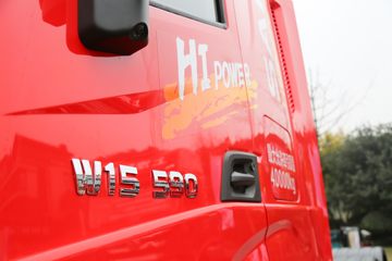 �������� ��ʨH6 590���� 6X4 LNG�Զ���ǣ����(CQ4257SZ384S)ͼƬ