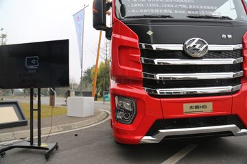 �������� ��ʨH6 590���� 6X4 LNG�Զ���ǣ����(CQ4257SZ384S)ͼƬ