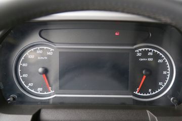 �������� ��ʨH6 590���� 6X4 LNG�Զ���ǣ����(CQ4257SZ384S)ͼƬ