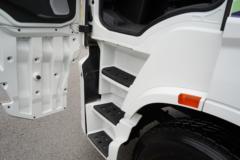 上汽红岩 杰狮H6 智电版 25T 6X4 换电式纯电动牵引车(CQ4250BEVSS404)282kWh