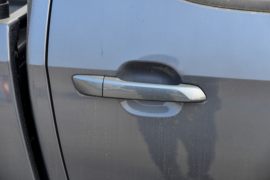 五十铃铃拓&nbsp;皮卡外观                                                图片