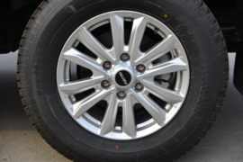 五十铃铃拓&nbsp;皮卡底盘                                                图片