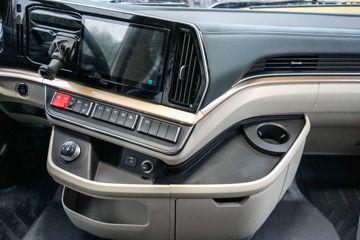 �������� ����H5V 290���� 4X2 9.8��AMT�Զ�����ʽ�ػ���(LZ5180XXYH5AC2)ͼƬ