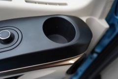 东风柳汽 乘龙H5V 290马力 4X2 9.8米AMT自动档厢式载货车(LZ5180XXYH5AC2) 东风柳汽 乘龙H5V 290马力 4X2 9.8米AMT自动档厢式载货车(LZ5180XXYH5AC2)