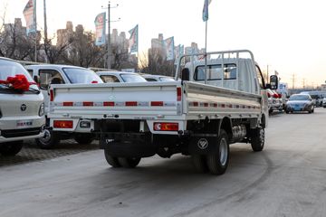  M2  2.0L 122 CNG 4׵΢()(BJ1032V5JC6-07)ͼƬ