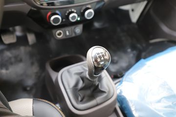  M2  2.0L 122 CNG 4׵΢()(BJ1032V5JC6-07)ͼƬ