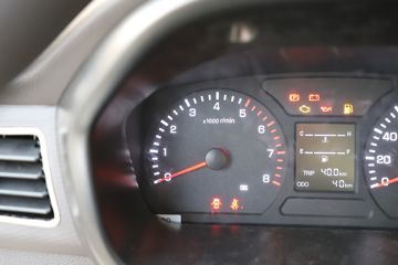  M2  2.0L 122 CNG 4׵΢()(BJ1032V5JC6-07)ͼƬ
