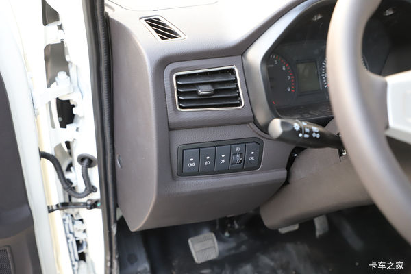 福田祥菱M2大双排降价了,分期享免息另有增换购补贴