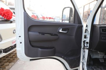  M2  2.0L 122 CNG 4׵΢()(BJ1032V5JC6-07)ͼƬ