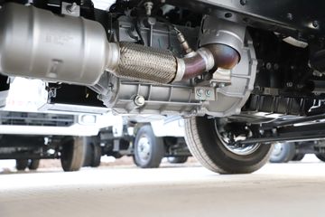  M2  2.0L 122 CNG 4׵΢()(BJ1032V5JC6-07)ͼƬ