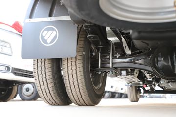  M2  2.0L 122 CNG 4׵΢()(BJ1032V5JC6-07)ͼƬ