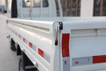  M2  2.0L 122 CNG 4׵΢()(BJ1032V5JC6-07)ͼƬ