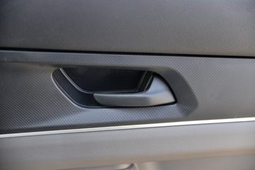 �������� ��ȫ˳ 143���� 2.0T���� 6�� �����ж�����;���ó�ͼƬ