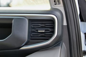 �������� ��ȫ˳ 143���� 2.0T���� 6�� �����ж�����;���ó�ͼƬ