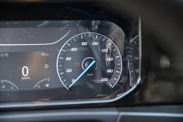 �������� ��ȫ˳ 143���� 2.0T���� 6�� �����ж�����;���ó�ͼƬ