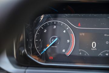 �������� ��ȫ˳ 143���� 2.0T���� 6�� �����ж�����;���ó�ͼƬ