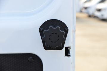 ����������˳ 2023�� �ؿ�� ������ 2.0T���� 146���� 3�����ᳬ�Ͷ���ջ���ͼƬ