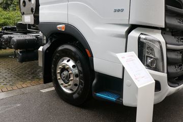 �������� ����H7 ½���� 580���� 4X2 LNG�Զ���ǣ����(LZ4180H7AM1)ͼƬ