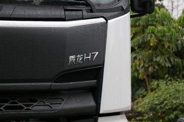 �������� ����H7 ½���� 580���� 4X2 LNG�Զ���ǣ����(LZ4180H7AM1)ͼƬ