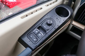 �������� ����H5V 540���� 6X4 LNG�Զ���ǣ����(Һ��)ͼƬ