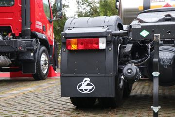 �������� ����H5V 540���� 6X4 LNG�Զ���ǣ����(Һ��)ͼƬ