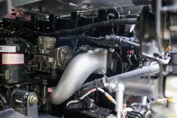 �������� ����H5V 540���� 6X4 LNG�Զ���ǣ����(Һ��)ͼƬ