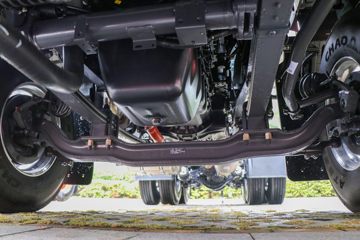 �������� ����H5V 540���� 6X4 LNG�Զ���ǣ����(Һ��)ͼƬ