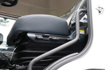 �������� ����H7�ؿ� 480���� 4X2 AMT�Զ���ǣ����(����12L)(LZ4180H7AC1)ͼƬ