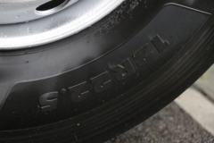 东风柳汽 乘龙H5 480马力 6X4 LNG牵引车(平顶)