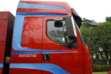 �������� ����H7�ؿ� 6X4 ��ȼ��ǣ����(LZ4250H7DZBEV1)123kWhͼƬ