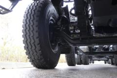东风柳汽 乘龙H5V 430马力 8X4 5.8米自卸车(LZ3311H7FC1)