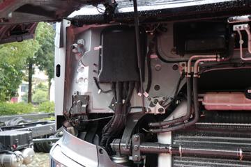 �������� ����HK 580���� 6X4 LNG�Զ���ǣ����(LZ4250H5DM3)ͼƬ