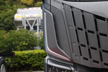 �������� ����HK 580���� 6X4 LNG�Զ���ǣ����(LZ4250H5DM3)ͼƬ