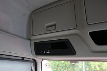 �������� ����HK 580���� 6X4 LNG�Զ���ǣ����(LZ4250H5DM3)ͼƬ