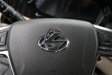 �������� ����HK 580���� 6X4 LNG�Զ���ǣ����(LZ4250H5DM3)ͼƬ