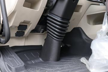 �������� ����HK 580���� 6X4 LNG�Զ���ǣ����(LZ4250H5DM3)ͼƬ