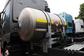 �������� ����HK 580���� 6X4 LNG�Զ���ǣ����(LZ4250H5DM3)ͼƬ