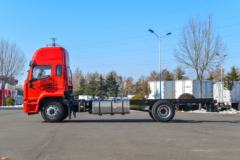 江淮 德沃斯T9 290马力 4X2 7.8米厢式载货车(HFC5181XXYB80K1E4S)