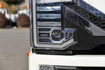 ���� ˧��HS6 4.5T 4.15�׵��Ų��ʽ��϶�����ʽ�Ῠ15.5kWhͼƬ