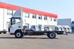 江淮 帅铃HS6 4.5T 4.15米单排插电式混合动力厢式轻卡(HFC5041XXYPHEV2)15.5kWh