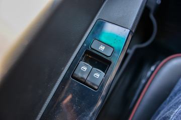 ���� �˶��N6 143���� 4.15�׵�����ʽ�Ῠ(HFC5045XXYP22K1C7QS)ͼƬ