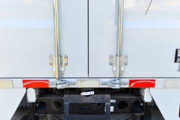 ���� �˶��N6 143���� 4.15�׵�����ʽ�ῨͼƬ