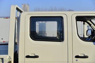  M1 ܶ 1.6L 122  2.55˫΢(BJ1031V4AV4-61)ͼƬ