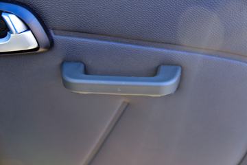 ���� ����M1 �ܶ��� 1.6L 122���� ���� 2.55��˫������΢��(BJ1031V4AV4-61)ͼƬ