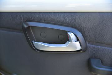 ���� ����M1 �ܶ��� 1.6L 122���� ���� 2.55��˫������΢��(BJ1031V4AV4-61)ͼƬ