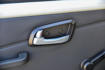 ���� ����M1 �ܶ��� 1.6L 122���� ���� 2.55��˫������΢��(BJ1031V4AV4-61)ͼƬ